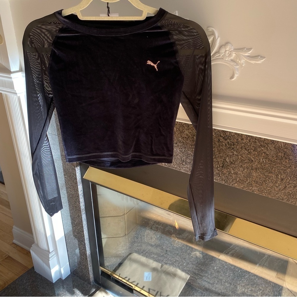 PUMA Black Velvet Long Sleeve Crop Top - Picture 3 of 7
